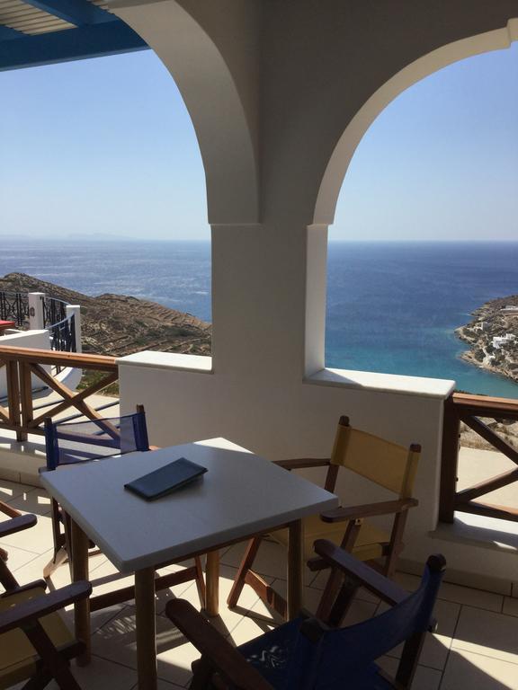 Kolitsani View Hotel Ios Chora Exterior photo